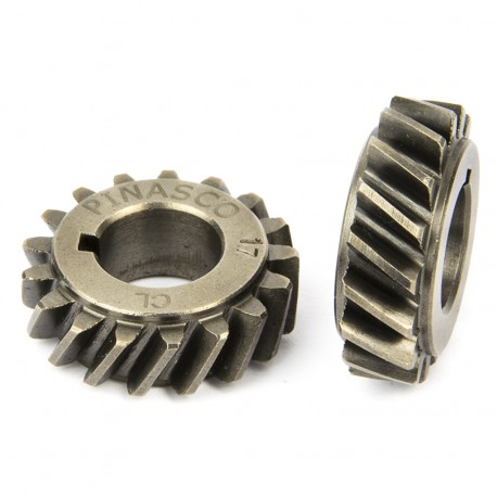 Pinion Z17 for Crown Z68